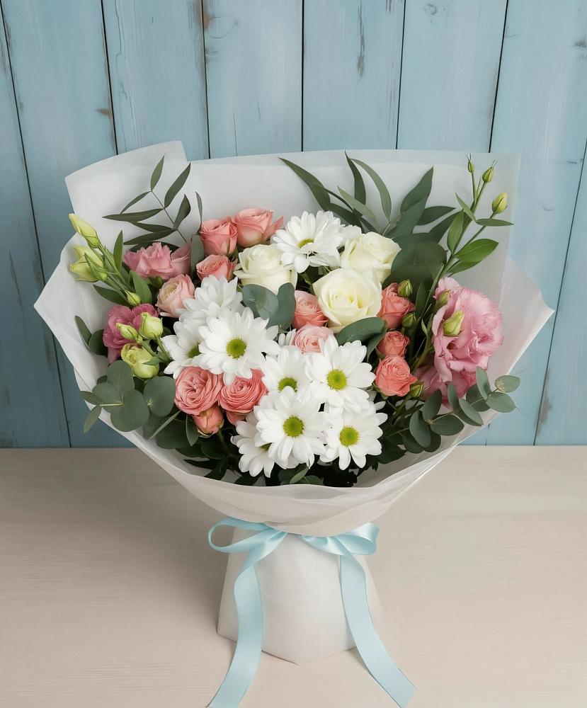 Букет цветов из: Розы, Лизиантусы и Хризантемы в Хучнях