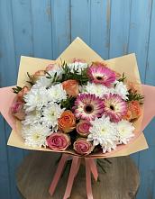 Букет цветов из:  Розы, Герберы и Хризантемы в Хучнях