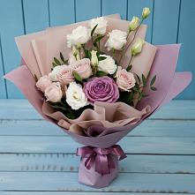 Букет цветов из:  Розы и Лизиантусы в Хучнях