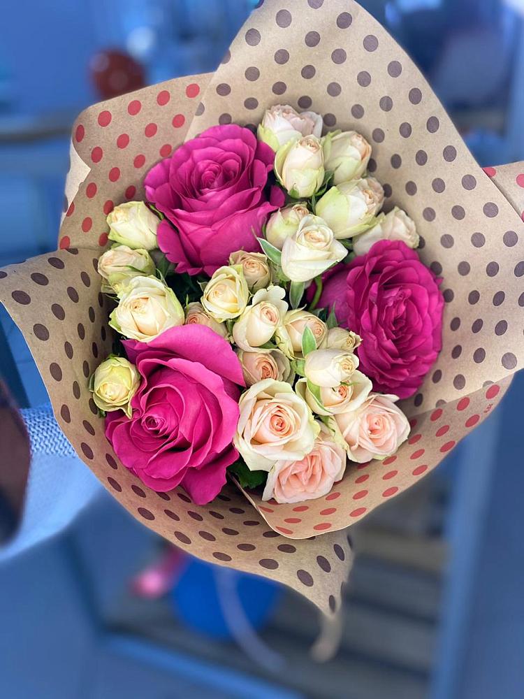 Букет цветов из: Розы в Хучнях