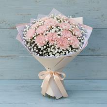 Букет цветов из:  Гвоздики в Хучнях