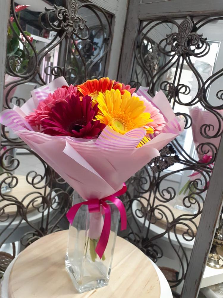 Букет цветов из: Герберы в Хучнях