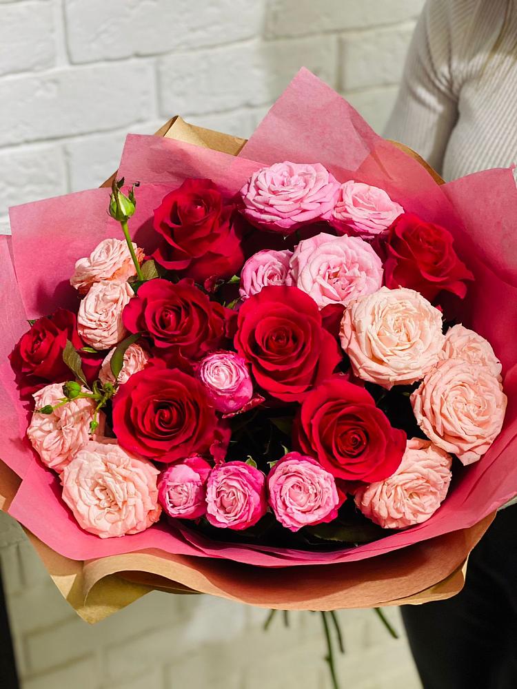 Букет цветов из: Розы в Хучнях