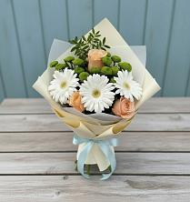 Букет цветов из:  Герберы, Розы и Хризантемы в Хучнях