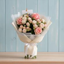 Букет цветов из:  Розы #REPLACE_PRED# Хучнях