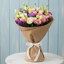 Букет цветов из:  Лизиантусы в Хучнях